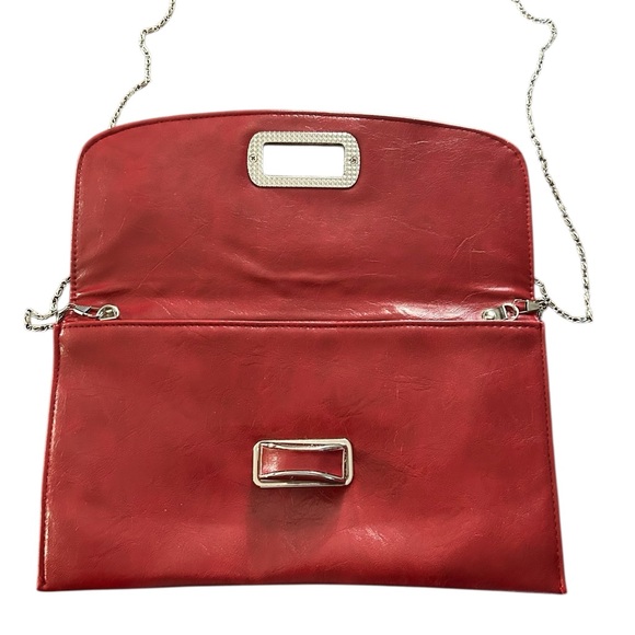 Poppie Jones Vintage Red Faux Leather Clutch with Chain Strap EUC - Picture 2 of 13